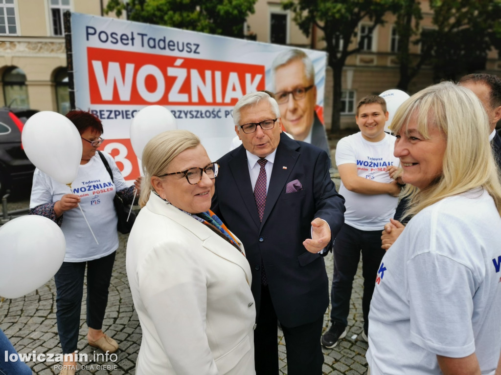 Beata Kempa w Łowiczu - konferencja na Starym Rynku