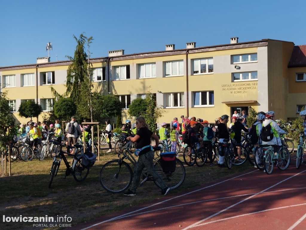Rajd rowerowy uczniów SP 2 w Łowiczu