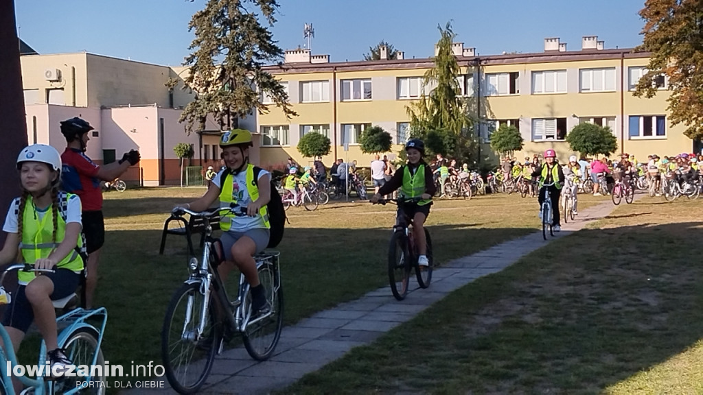 Rajd rowerowy uczniów SP 2 w Łowiczu