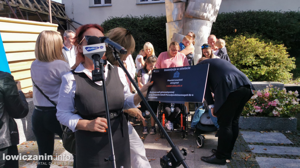 Wiceminister Edukacji Tomasz Rzymkowski gościł w Łowiczu