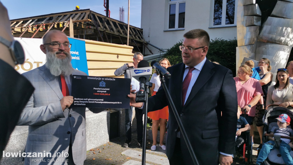 Wiceminister Edukacji Tomasz Rzymkowski gościł w Łowiczu