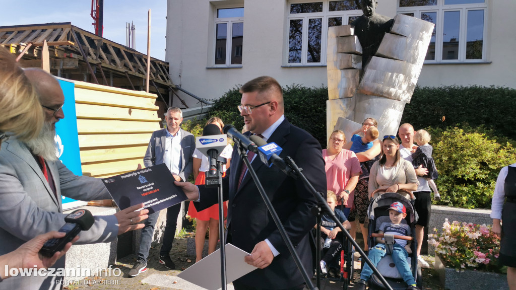 Wiceminister Edukacji Tomasz Rzymkowski gościł w Łowiczu