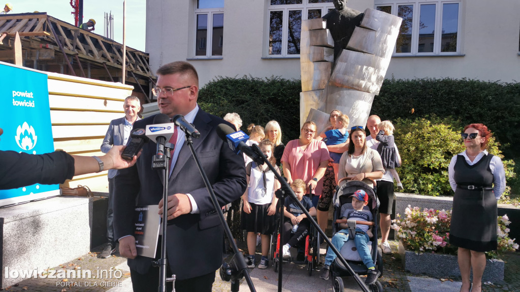 Wiceminister Edukacji Tomasz Rzymkowski gościł w Łowiczu