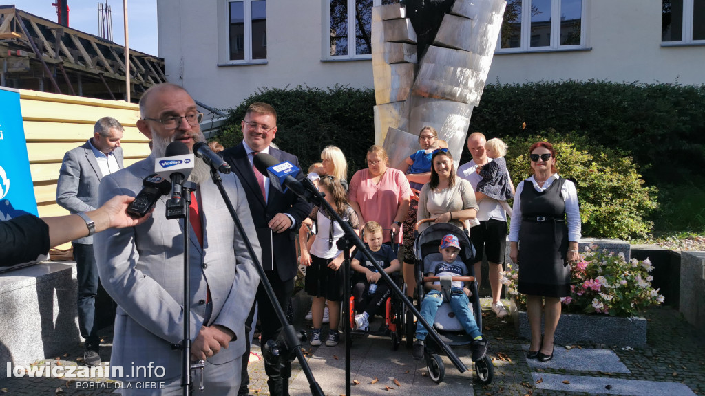 Wiceminister Edukacji Tomasz Rzymkowski gościł w Łowiczu