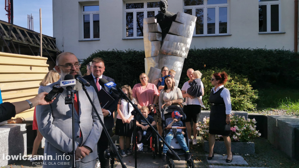 Wiceminister Edukacji Tomasz Rzymkowski gościł w Łowiczu