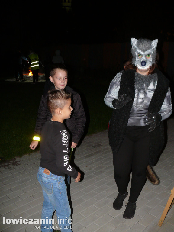 Nocny spacer z bajką w Domaniewicach