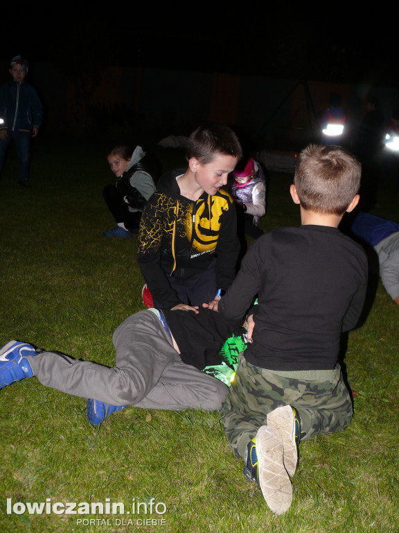 Nocny spacer z bajką w Domaniewicach