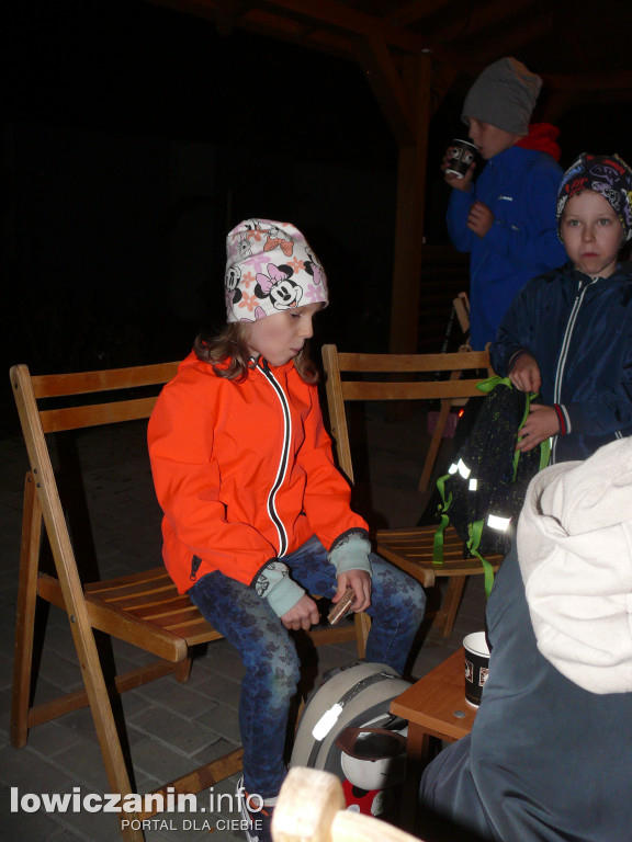 Nocny spacer z bajką w Domaniewicach