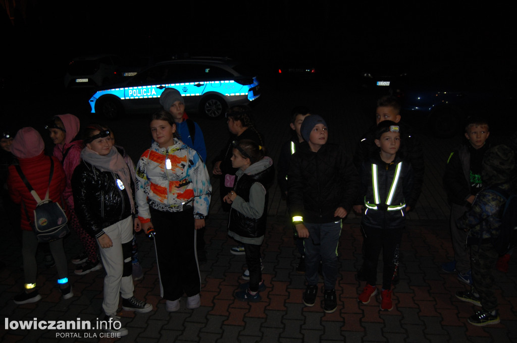 Nocny spacer z bajką w Domaniewicach