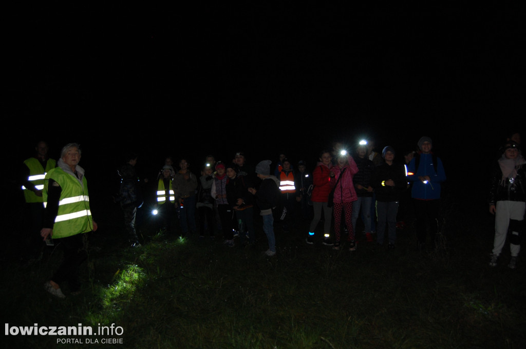 Nocny spacer z bajką w Domaniewicach
