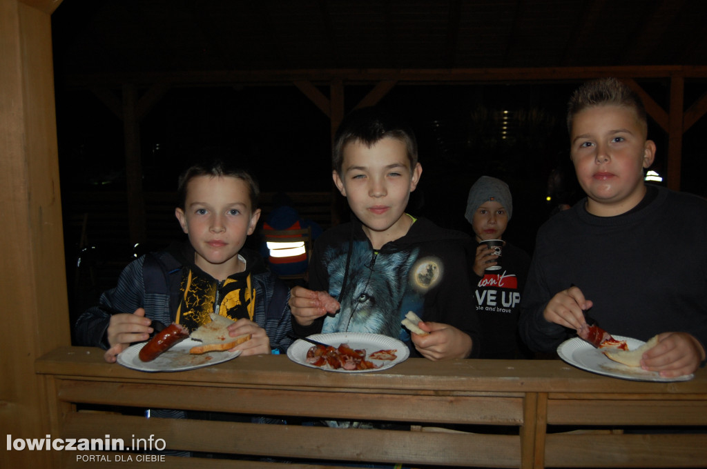 Nocny spacer z bajką w Domaniewicach