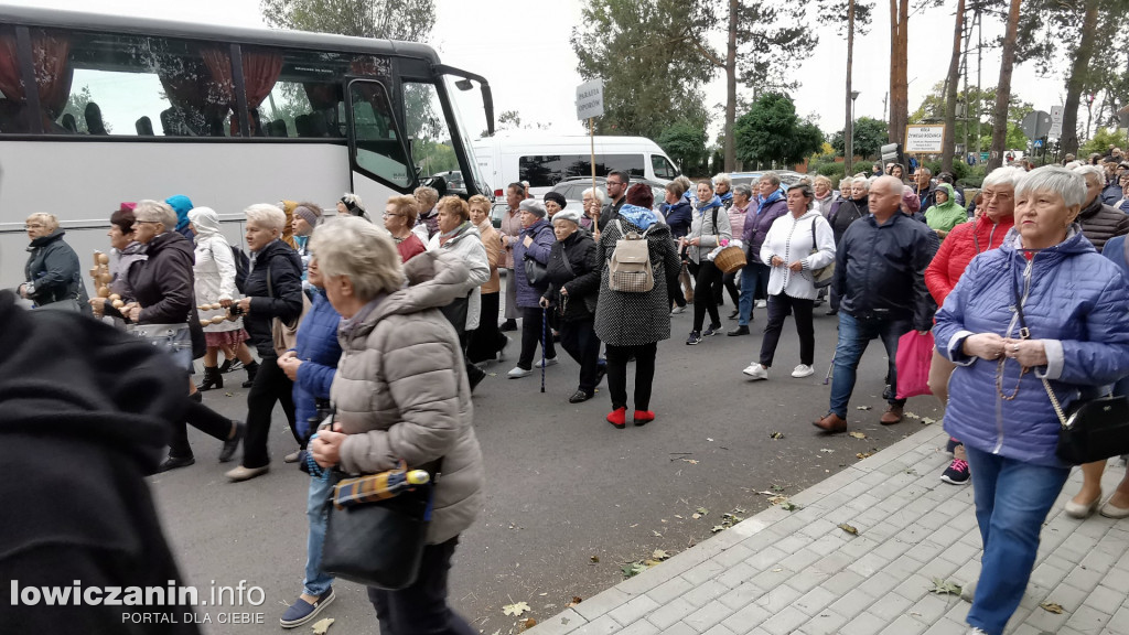 Domaniewice. Pielgrzymka Kół Żywego Różańca