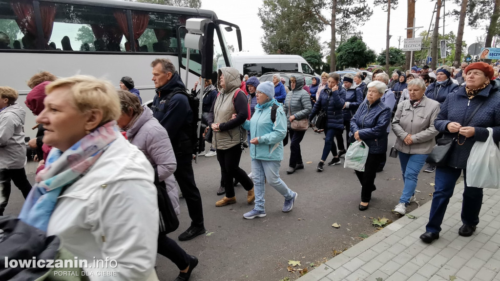 Domaniewice. Pielgrzymka Kół Żywego Różańca