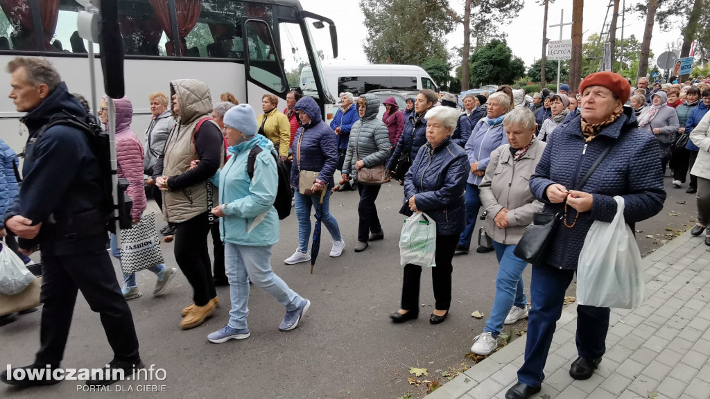Domaniewice. Pielgrzymka Kół Żywego Różańca