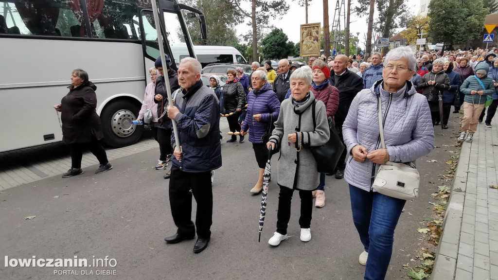 Domaniewice. Pielgrzymka Kół Żywego Różańca