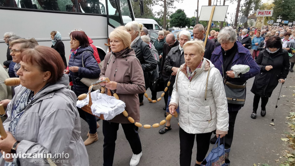 Domaniewice. Pielgrzymka Kół Żywego Różańca