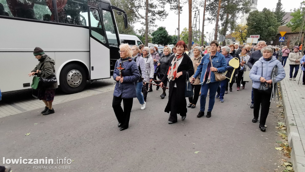 Domaniewice. Pielgrzymka Kół Żywego Różańca