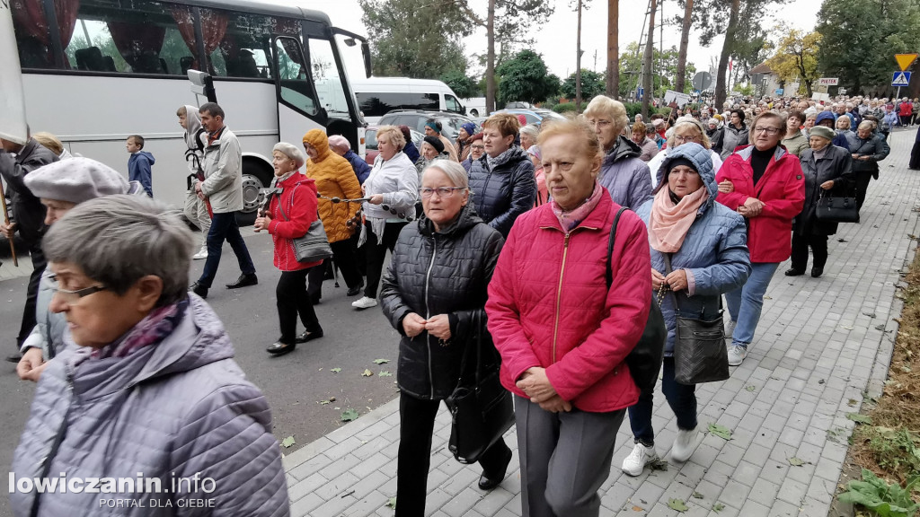 Domaniewice. Pielgrzymka Kół Żywego Różańca
