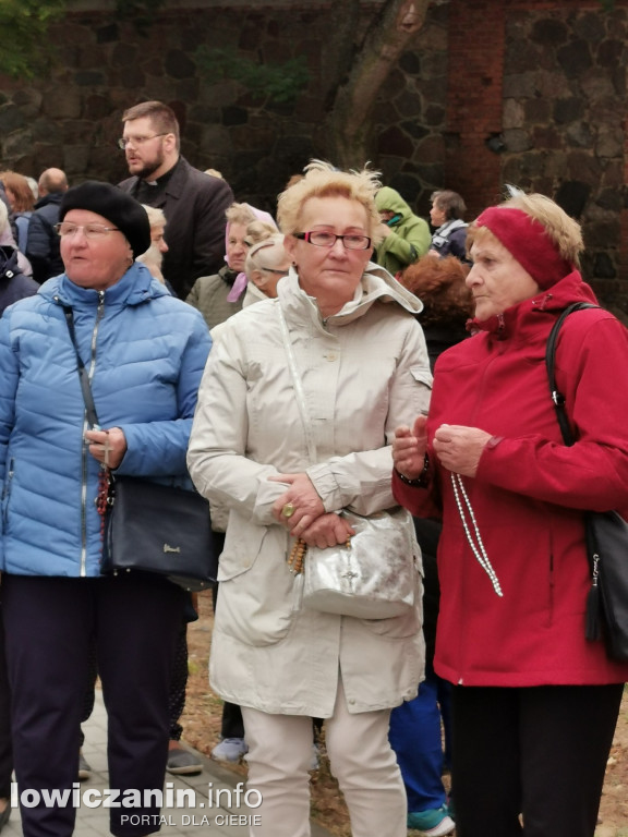 Domaniewice. Pielgrzymka Kół Żywego Różańca