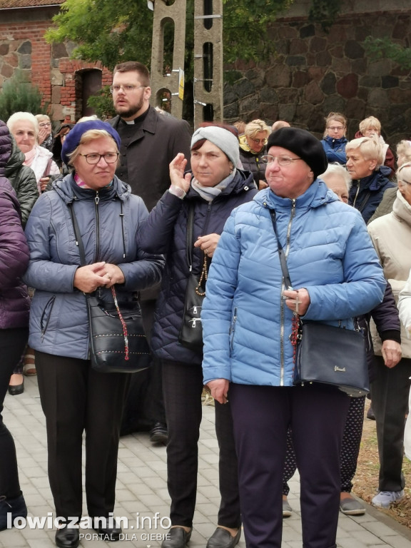 Domaniewice. Pielgrzymka Kół Żywego Różańca