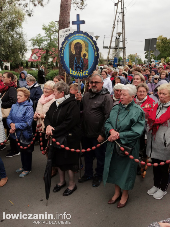 Domaniewice. Pielgrzymka Kół Żywego Różańca