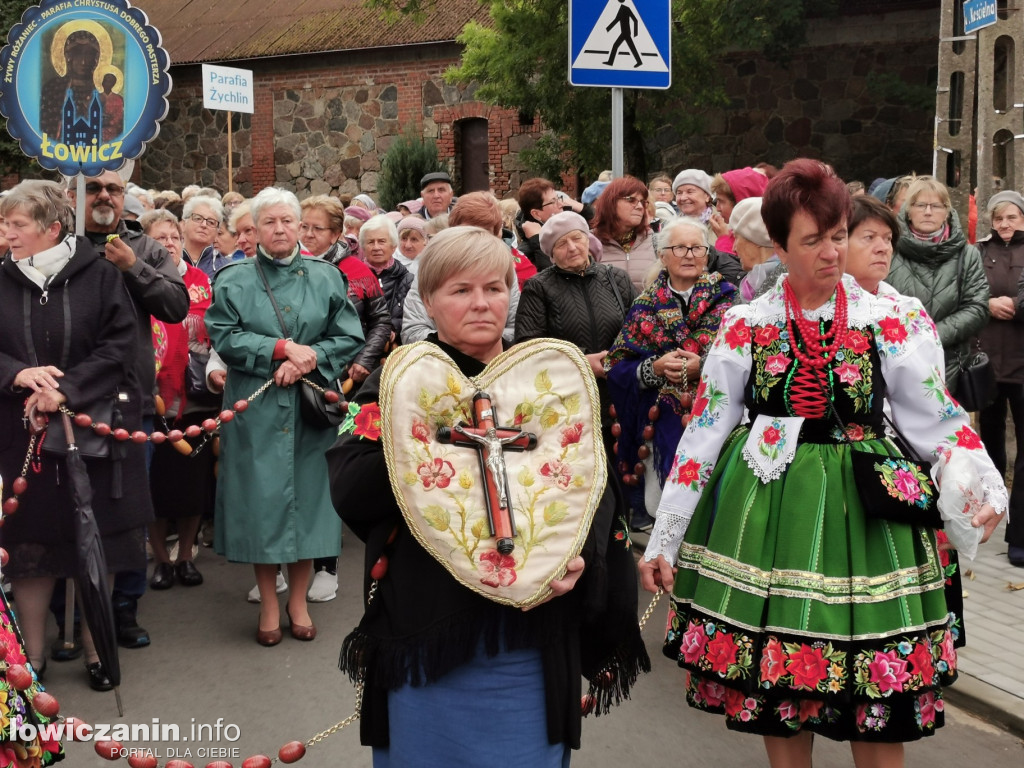 Domaniewice. Pielgrzymka Kół Żywego Różańca