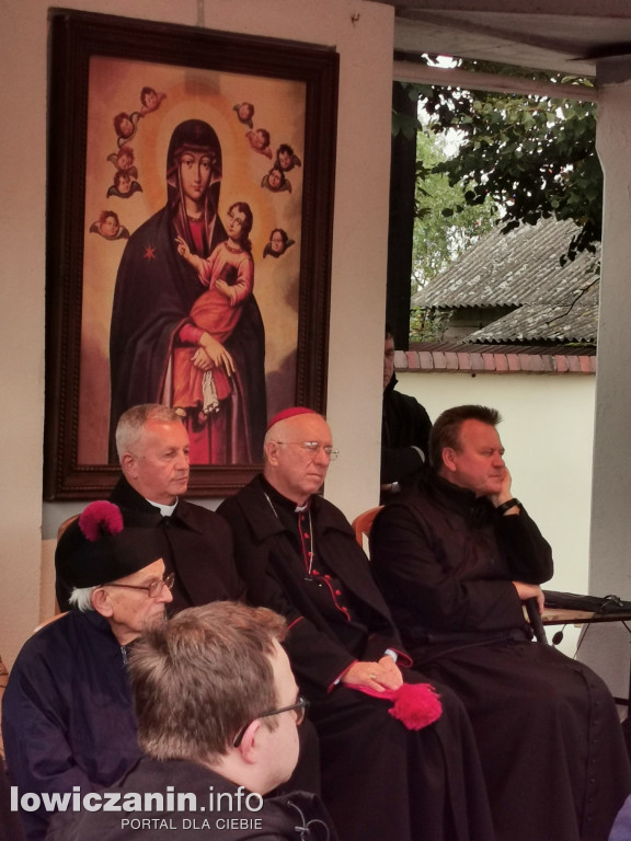 Domaniewice. Pielgrzymka Kół Żywego Różańca