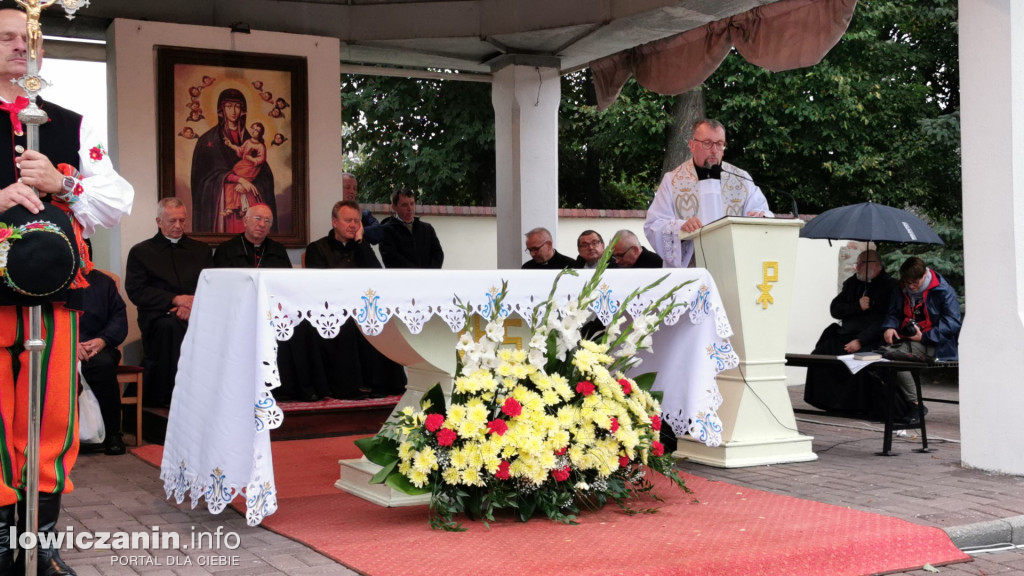 Domaniewice. Pielgrzymka Kół Żywego Różańca