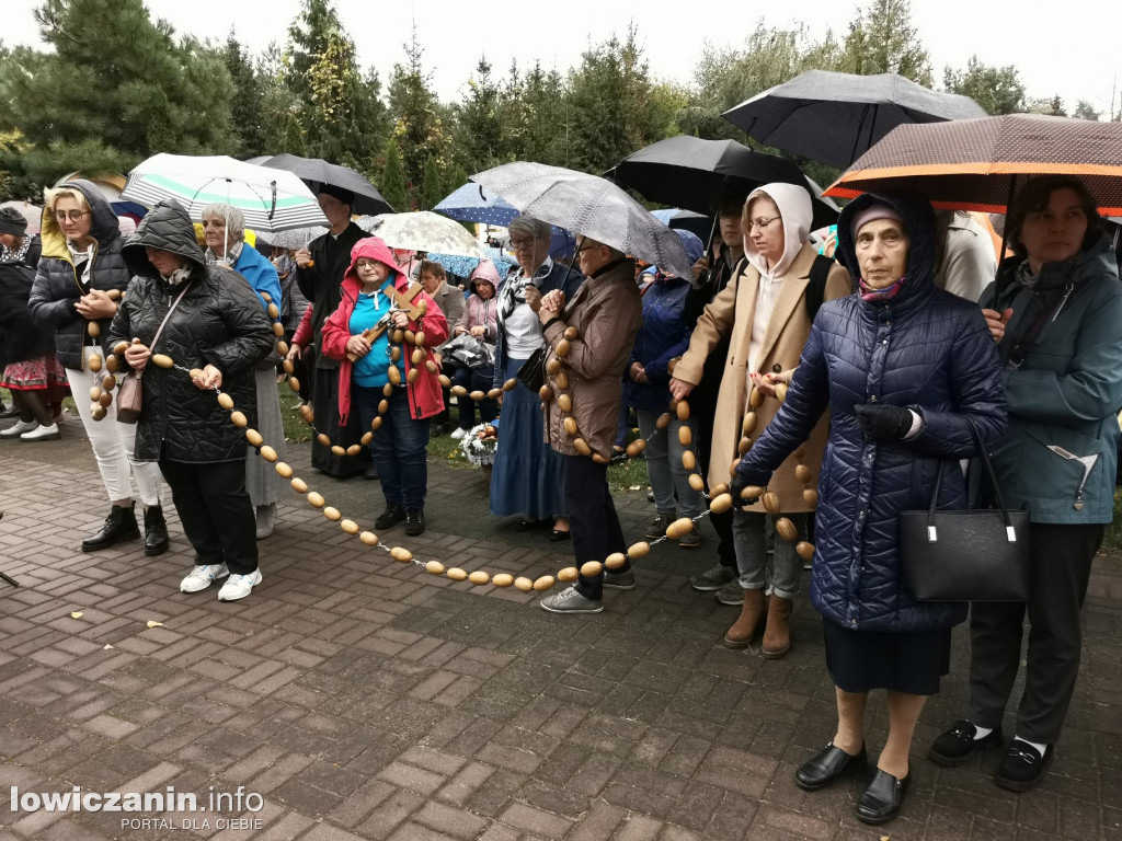 Domaniewice. Pielgrzymka Kół Żywego Różańca