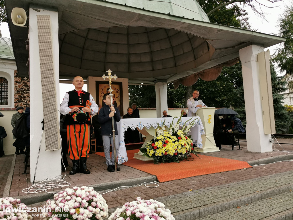 Domaniewice. Pielgrzymka Kół Żywego Różańca
