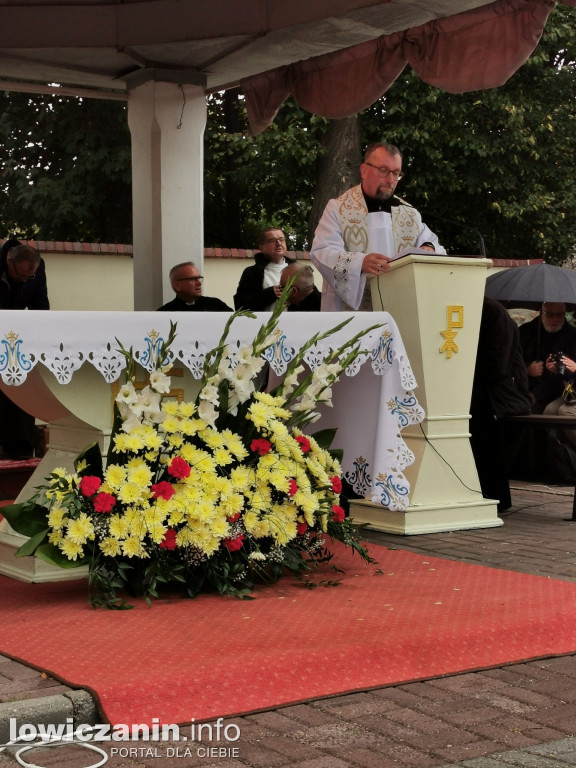 Domaniewice. Pielgrzymka Kół Żywego Różańca