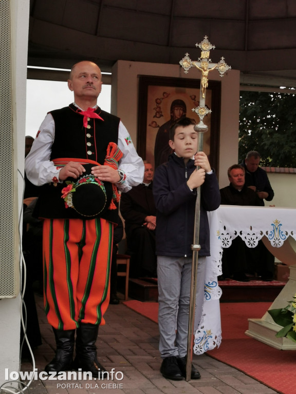 Domaniewice. Pielgrzymka Kół Żywego Różańca