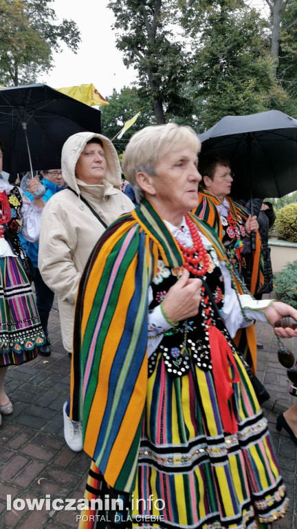 Domaniewice. Pielgrzymka Kół Żywego Różańca