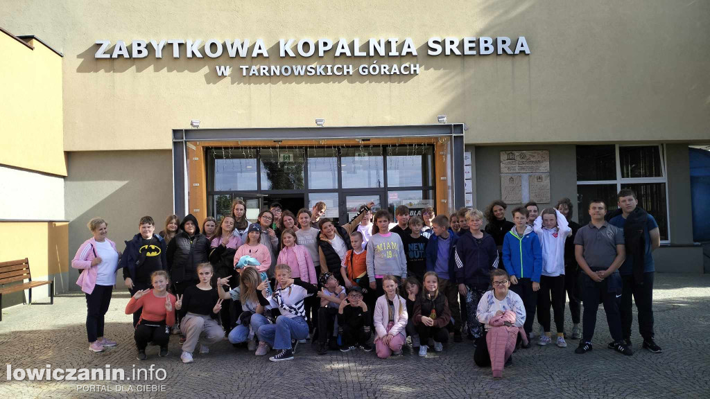  Uczniowie ze SP w Zielkowicach w Tarnowskich Górach