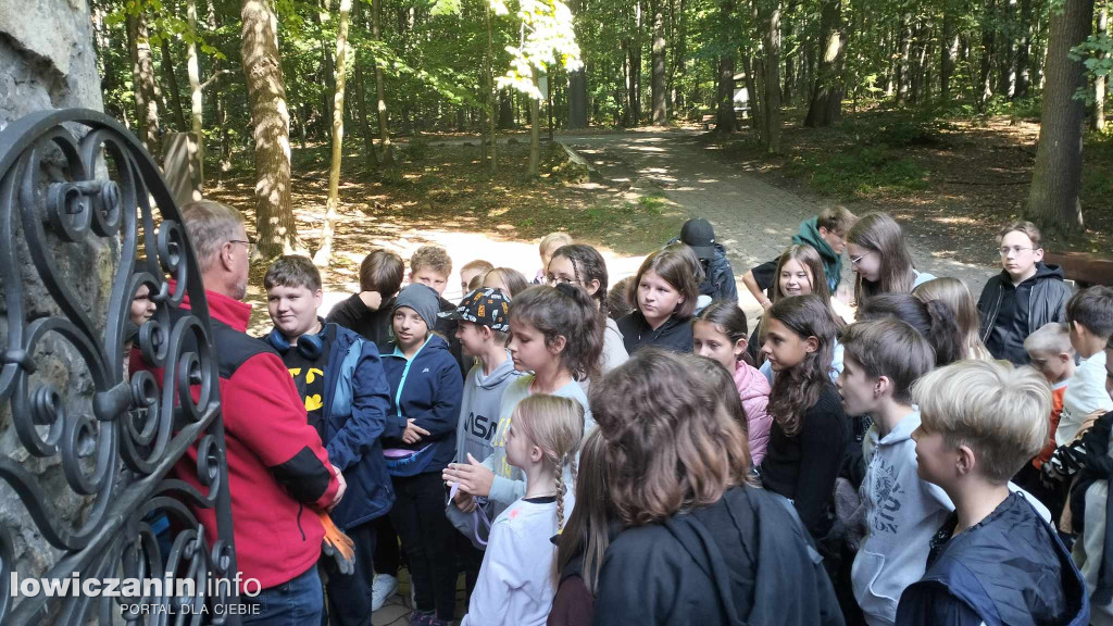  Uczniowie ze SP w Zielkowicach w Tarnowskich Górach