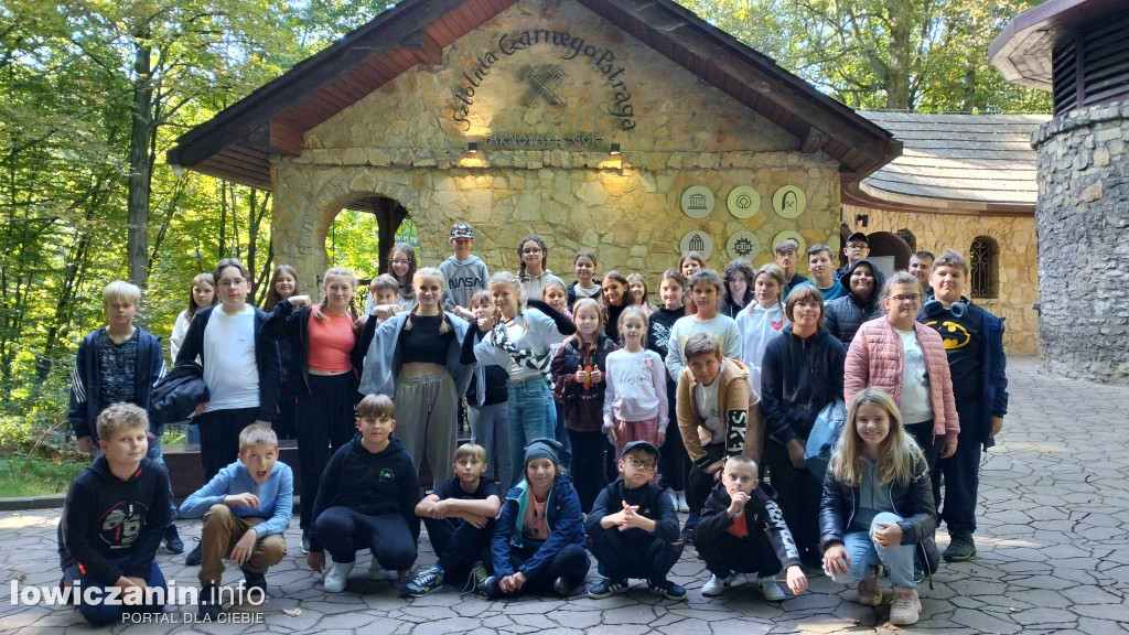  Uczniowie ze SP w Zielkowicach w Tarnowskich Górach