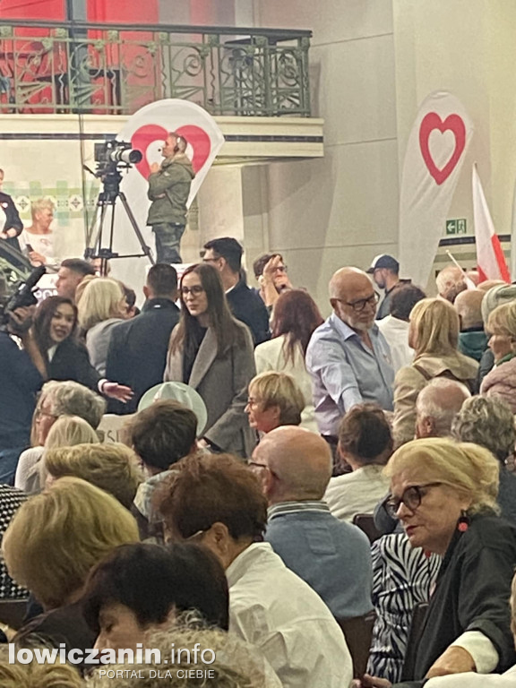 Łowicz obecny na spotkaniu z Tuskiem