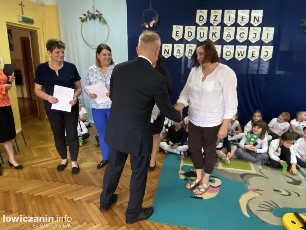 Dzień Edukacji Narodowej w Przedszkolu Pszczółka Maja