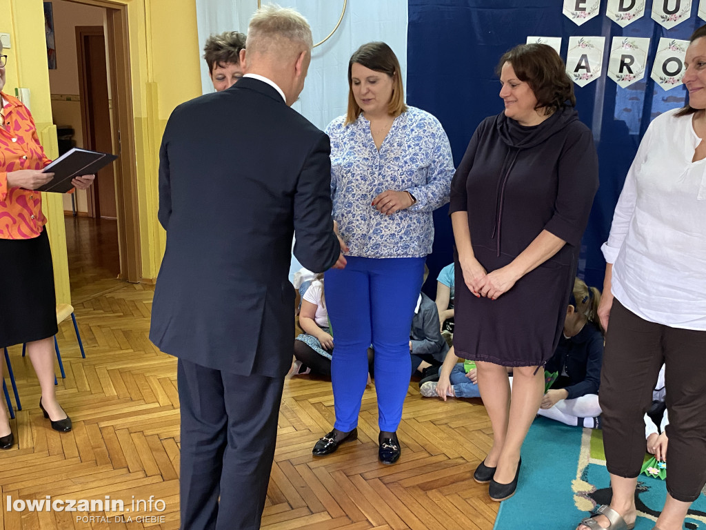 Dzień Edukacji Narodowej w Przedszkolu Pszczółka Maja