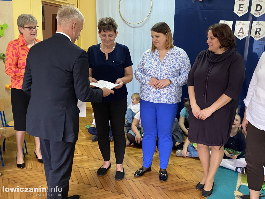 Dzień Edukacji Narodowej w Przedszkolu Pszczółka Maja