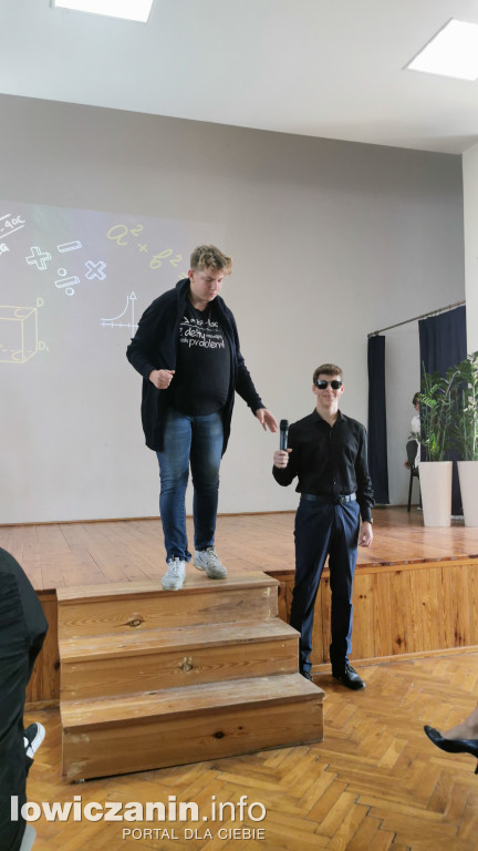  Dzień Edukacji Narodowej w II LO w Łowiczu