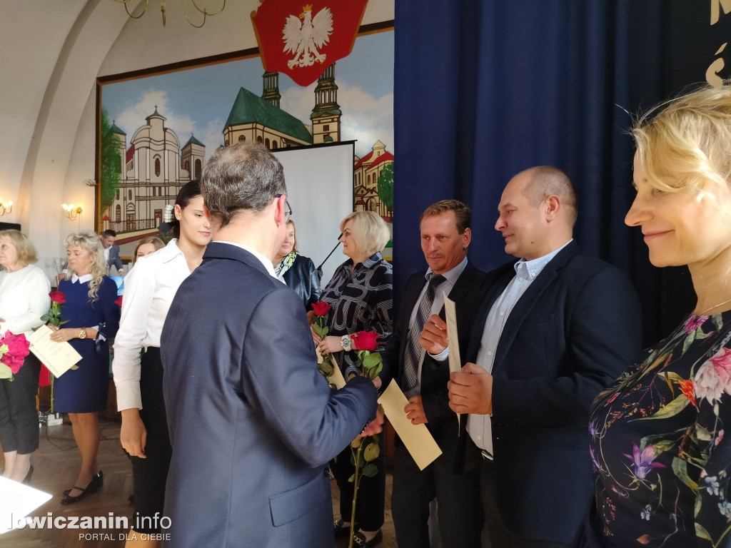 Dzień Papieski i Dzień Edukacji Narodowej w ZST nr 1