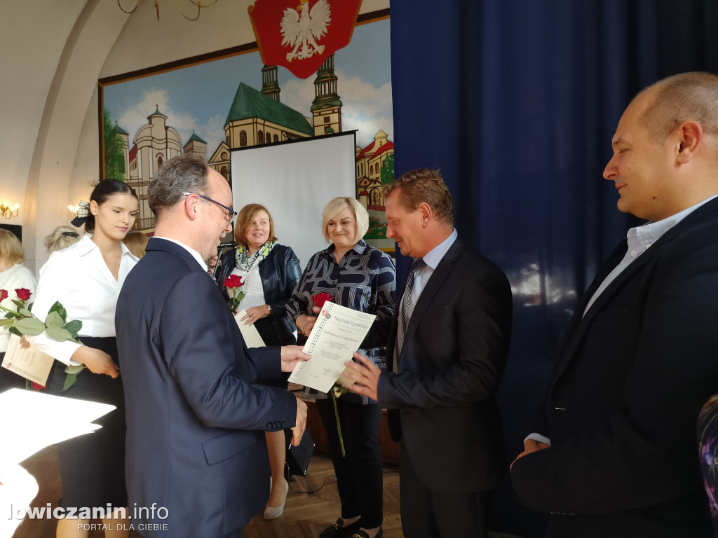 Dzień Papieski i Dzień Edukacji Narodowej w ZST nr 1