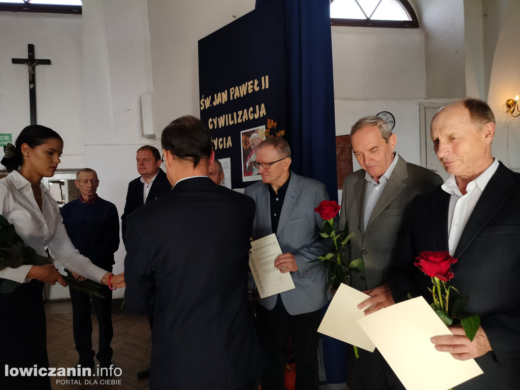 Dzień Papieski i Dzień Edukacji Narodowej w ZST nr 1