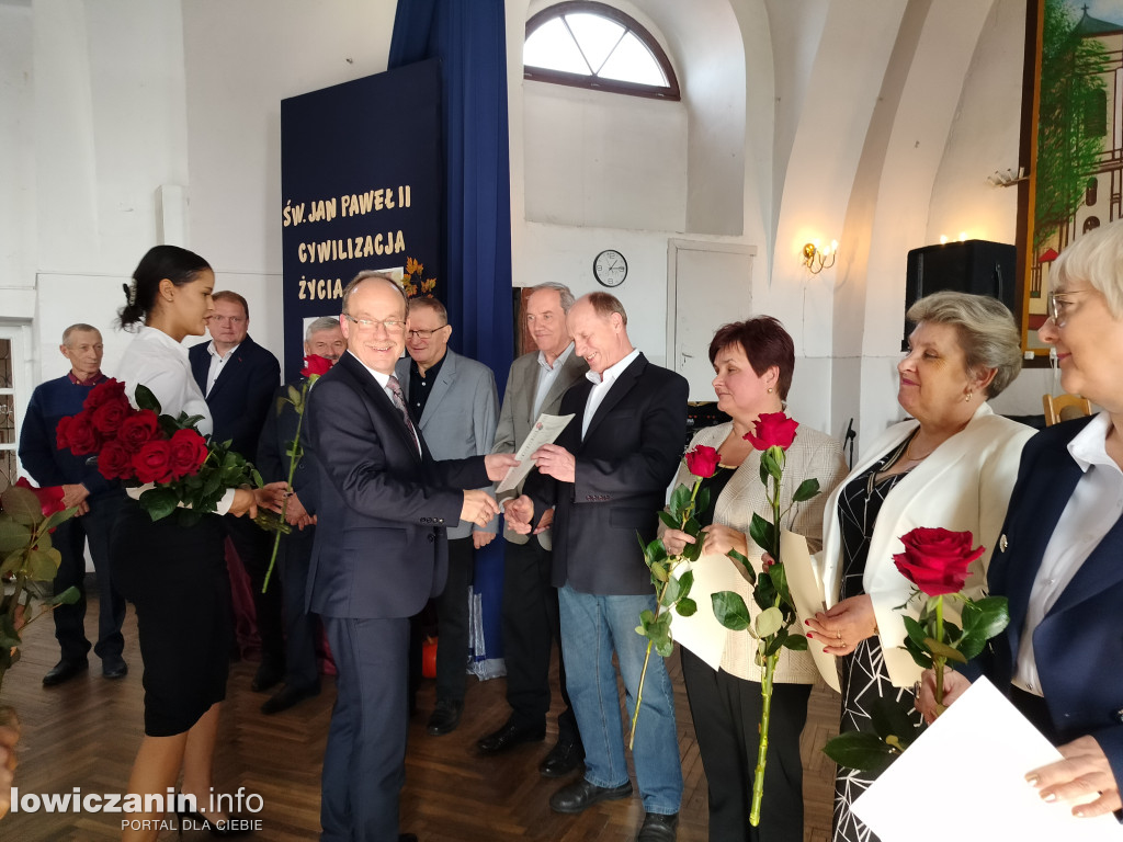Dzień Papieski i Dzień Edukacji Narodowej w ZST nr 1