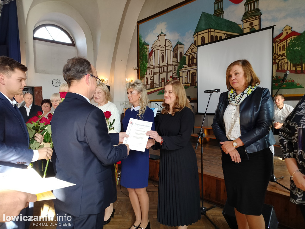 Dzień Papieski i Dzień Edukacji Narodowej w ZST nr 1