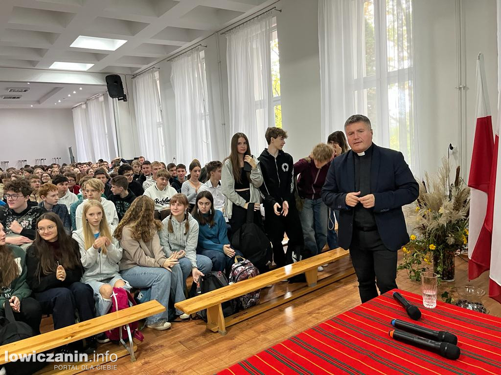 Spływ papieski ze Strugienic do Łowicza