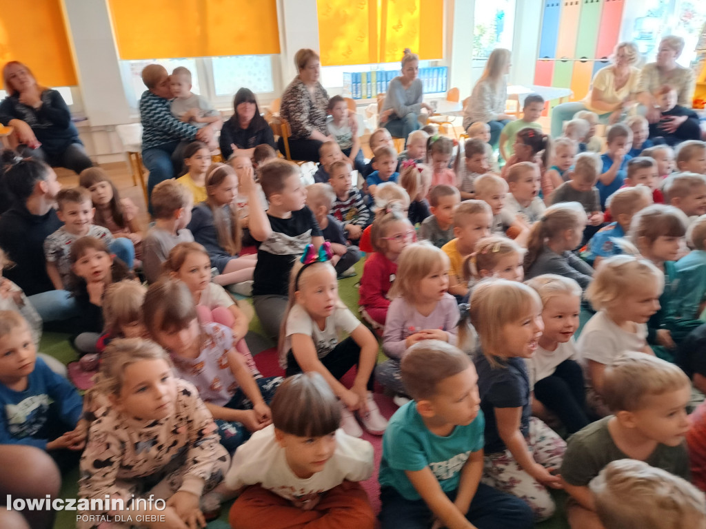 Teatrzyk w przedszkolu Jaś i Małgosia