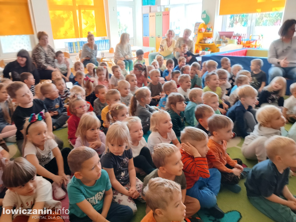 Teatrzyk w przedszkolu Jaś i Małgosia