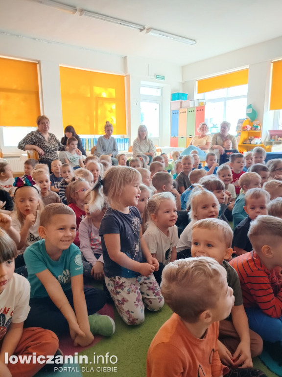 Teatrzyk w przedszkolu Jaś i Małgosia